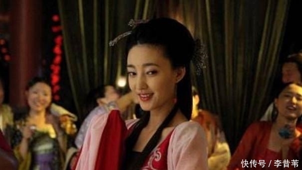 青楼里|为何青楼都要养壮汉?除了维持秩序还有一功能,姑娘们:“命苦”