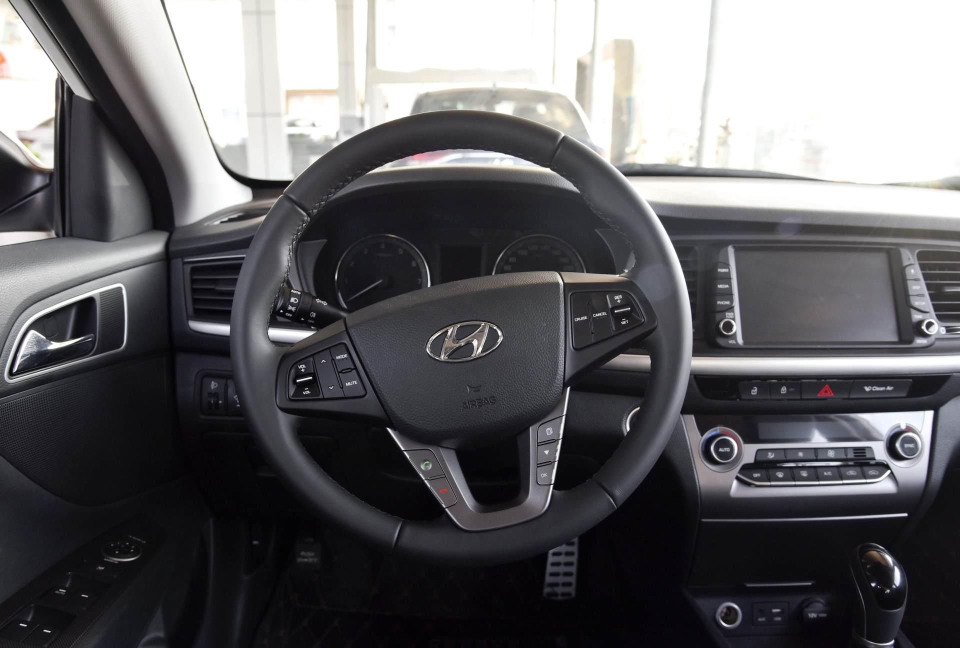  良心|低至13万，最良心的现代名图，轴距2770mm安全优秀