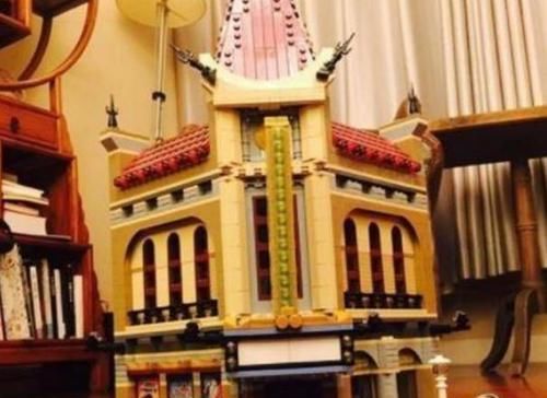  家里|带你看看朱丹的豪宅：家里的厨房也太小了，做饭会觉得不舒服吧