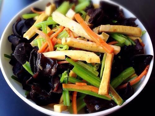  夏季|10道夏季营养爽口的家常菜，清淡美味又简单上手！