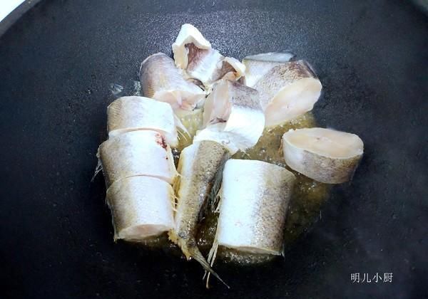  调料|不管炖什么鱼，千万不要放这2种调料，不然鱼腥味去不了太难吃！