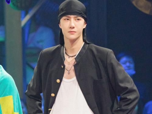  杨洋|综艺嘉宾“新媒体”榜：杨洋暂居第5，邓伦第3，榜首还是他！