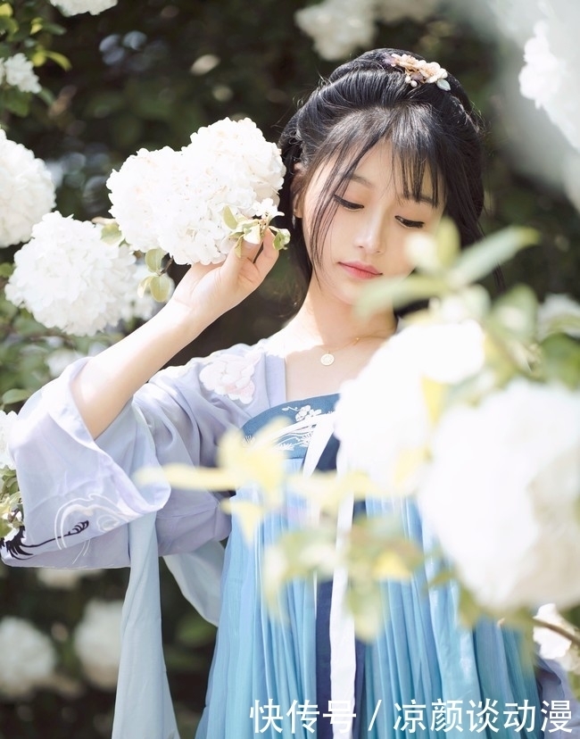 追君颜|花下佳人影入眼,此生只为追君颜!