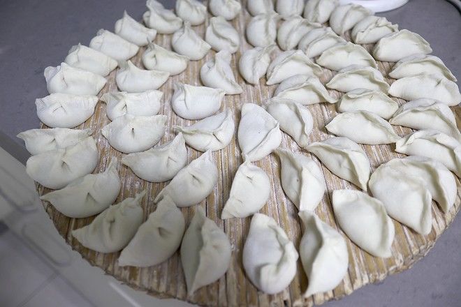  便宜|立秋之后，此菜正当季，9毛1斤，比豆角便宜，包饺子最香