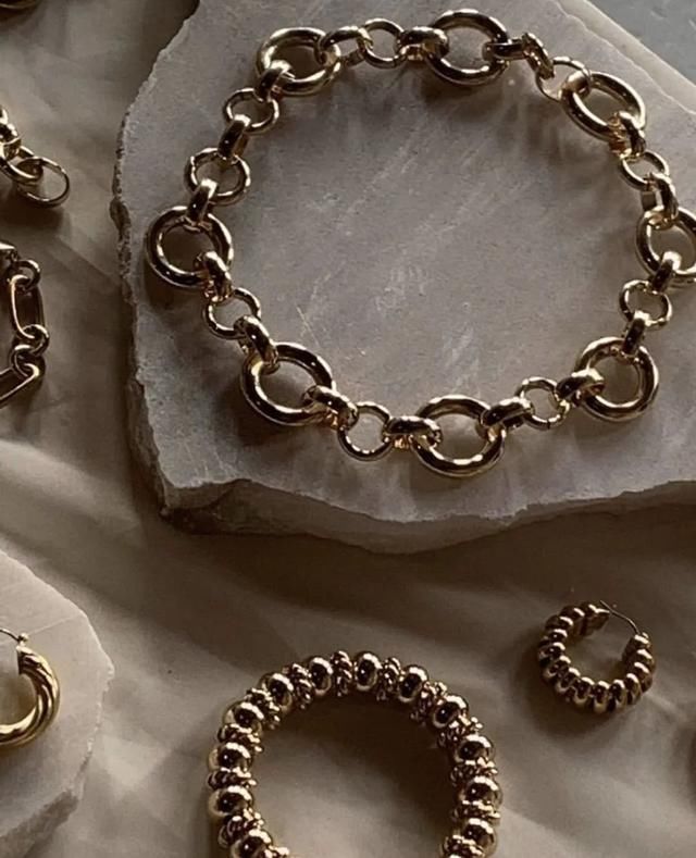  夏季|这条夏季限定的脚链，再不戴就晚了！