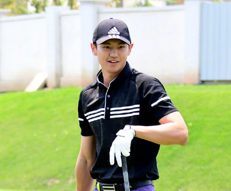 高尔夫球|宁泽涛最新照！又黑成碳了，会转行？知情人：天赋超群被游泳耽误