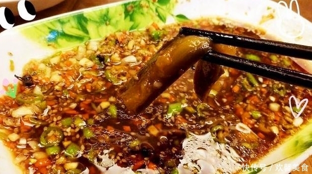 美观|一道“富贵蒸茄子”送给你,不炸不炒,简单好吃又美观?