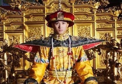 储君|乾隆有17个儿子，嘉庆只是第15子，为何乾隆会选他做储君