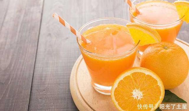 补充|小朋友不喜欢喝水,花两分钟动手榨一杯鲜橙汁,好喝又能补充维C