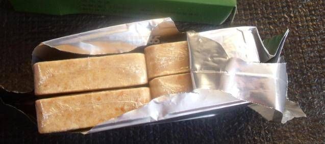 猫耳朵|公认4种包装“土得掉渣”的零食,我赌十包辣条,90后都吃过