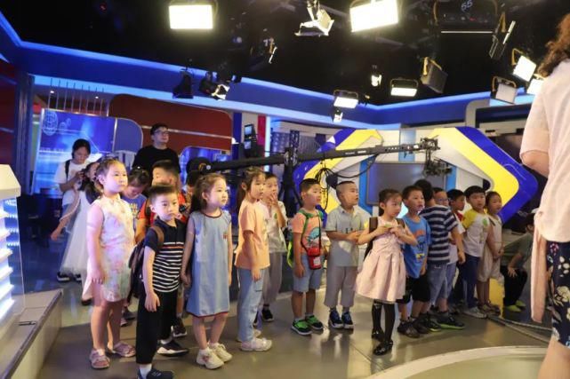  电视节目|哇~扬州广电迎来“小主播”！