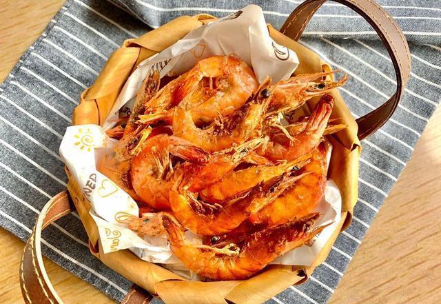 大虾|大虾这做法,一抓一拌就出锅,营养丰富还健康