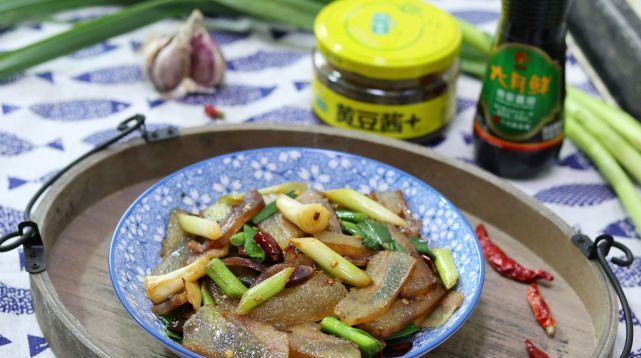  的快|厨房小白不能错过，超下饭的快炒猪头肉，五分钟搞定超方便