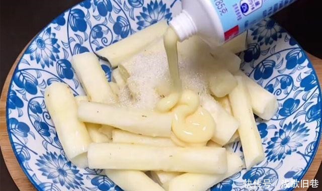 山药|过年饭菜太油腻,不妨换换口,做一盘这样的甜品,热量低又滋补