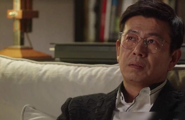  喜欢|三十而已：魏总喜欢漫妮，还是真的想帮她一把？三个细节看出答案