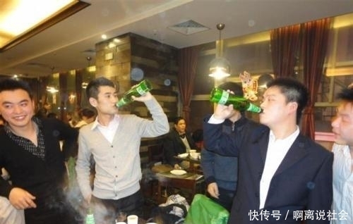 劝你|酒桌上被问:酒都不喝,你是不是男人?熟记两句话让你扭转乾坤