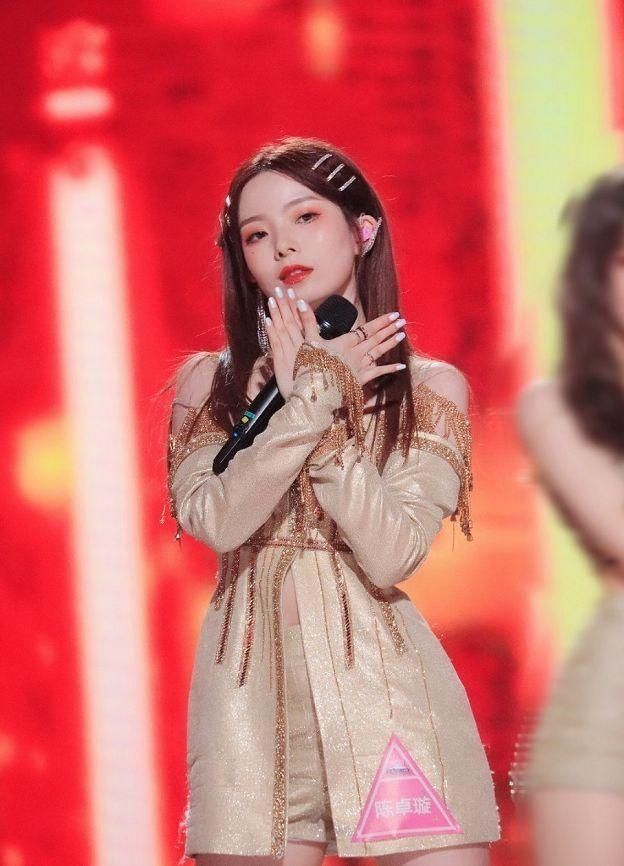 综艺|《创3》未出道的徐艺洋,与出道的陈卓璇,居然一起上综艺了