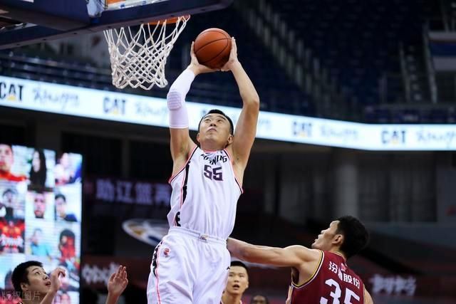  立功|五虎上将：大王轻松36+15，功夫熊猫稳定输出，八一大胜付豪立功