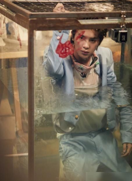  挑战|密逃挑战超长录制，黄明昊频频犯困，努力清醒的样子太辛酸