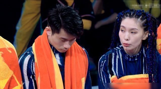  张艺兴|《街舞》让张艺兴沉默，逼哭钟汉良，用伤者赚热度，节目组太秀！