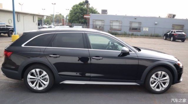  造型|新款奥迪A4 allroad，配四驱更有旅行味，造型如同黑武士