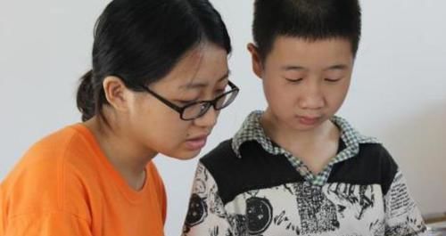 孩子|高三男生写遗书与母亲诀别，“妈妈，你的激励是对我莫大的折磨”