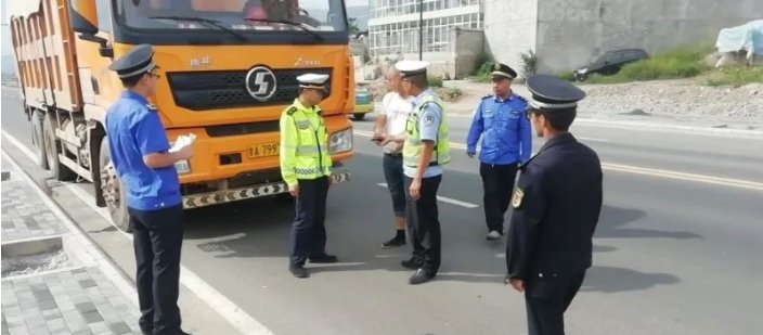 武山|武山公安交警持续发力开展渣土车整治行动