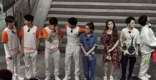  极好|《创造营》最遗憾选手姜贞羽，因伤退赛资源却极好：幸好没有成团