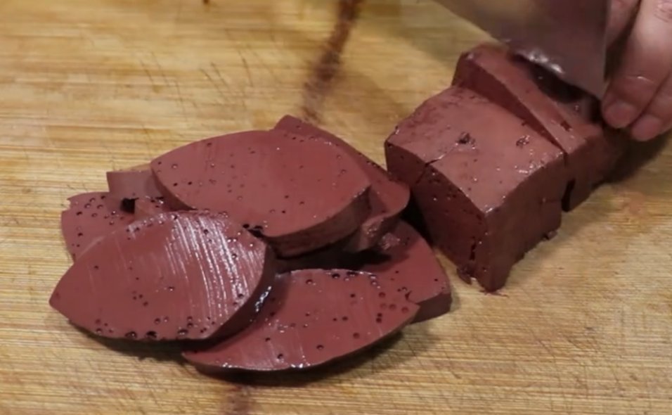 不错|猪血最美味的吃法,香辣美味,猪血Q弹爽滑,是一道不错的家常菜