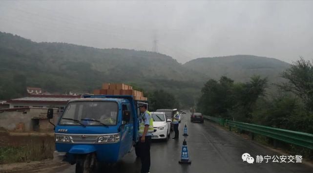  查获|静宁一人无证驾驶，被静宁公安交警查获