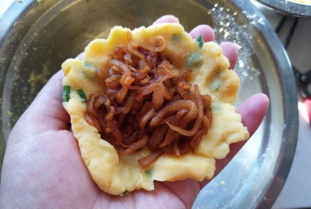  萝卜丝|早餐吃它，不揉面不发酵，比包子馒头简单多了，营养香脆家人都爱