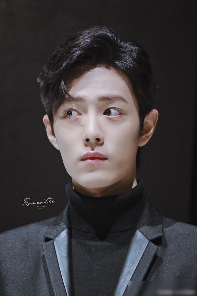 综艺与歌曲之间共|肖战的综艺被剪,歌曲却正常播出,两者有什么区别