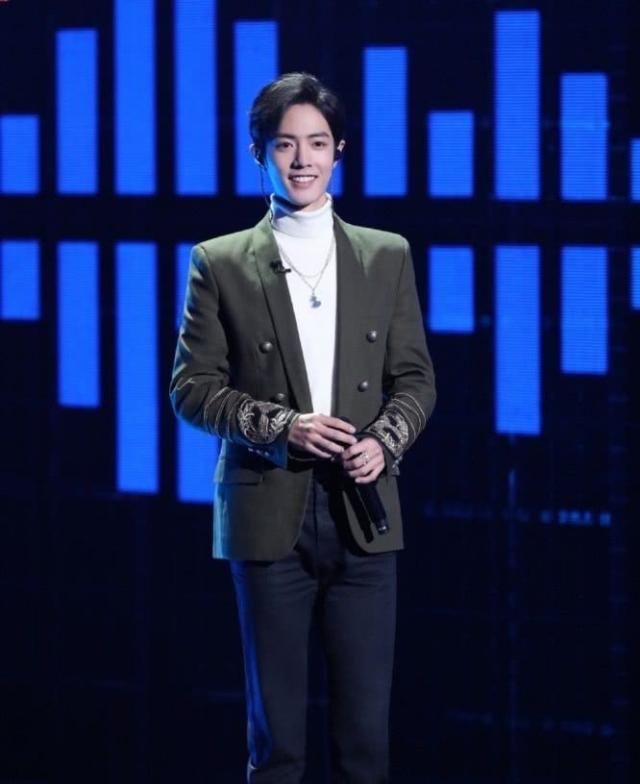  版权|八月：肖战三部待播剧，最先播出的或是被国外买下版权的这一部