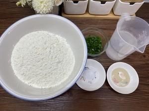  视频|半发面家常葱油饼 凉了不硬 做法简单 附细节视频详解