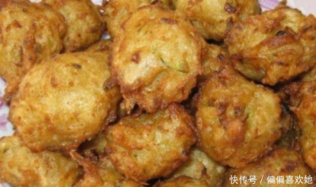 酥脆好吃|萝卜丸子这样炸,表皮酥脆,吃一口外酥里软,满口香,比吃肉都香