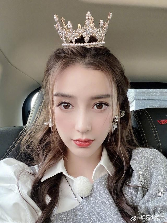 整容|杨颖出道前在日本当模特,写真照曝光后,整没整容一目了然!
