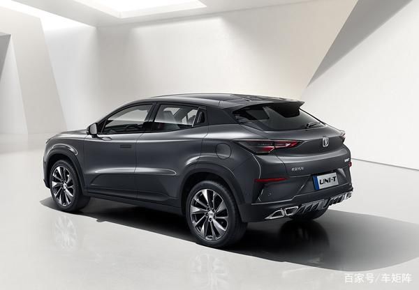  黑马|国产SUV“黑马”迎来销量爆发，1.5T蓝鲸动力，下单一个月无车