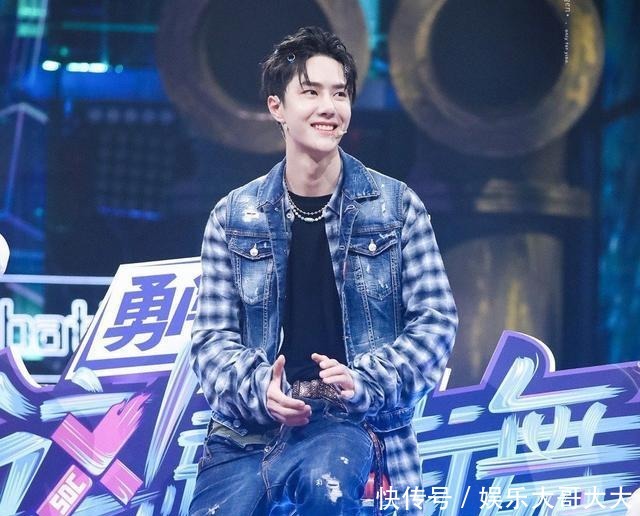  上身|王一博潮流裤子穿上身，网友直呼辣眼睛，比同场明星丑太多