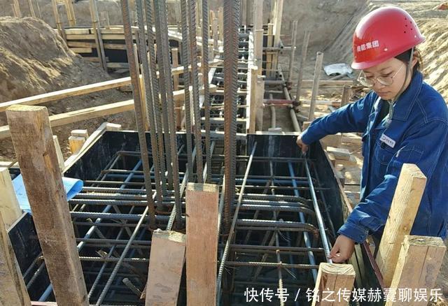 操作|脱下工装,这些电网女神竟这么美!