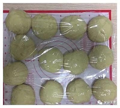 沙拉|芝士沙拉香肠蛋汉堡，自己动手做的汉堡包，吃起来特别香