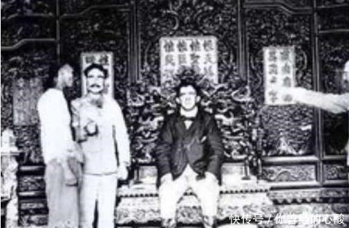 年后|历史上最神秘的椅子,至今无人敢坐,老外不信,4年后意外病逝