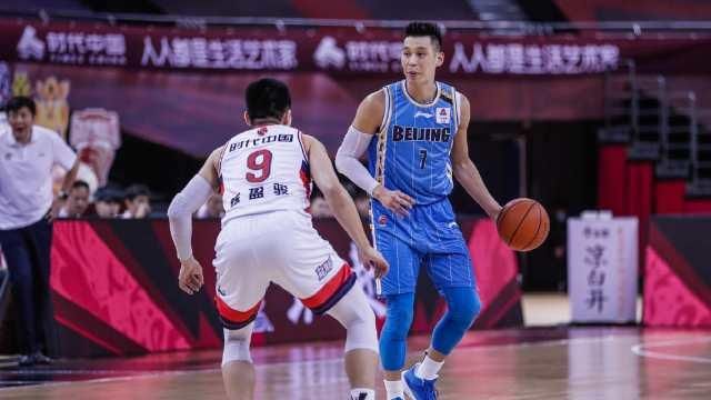 前四|5进2，CBA常规赛前四之争白热化，网友：这是球迷期待的本土联赛！