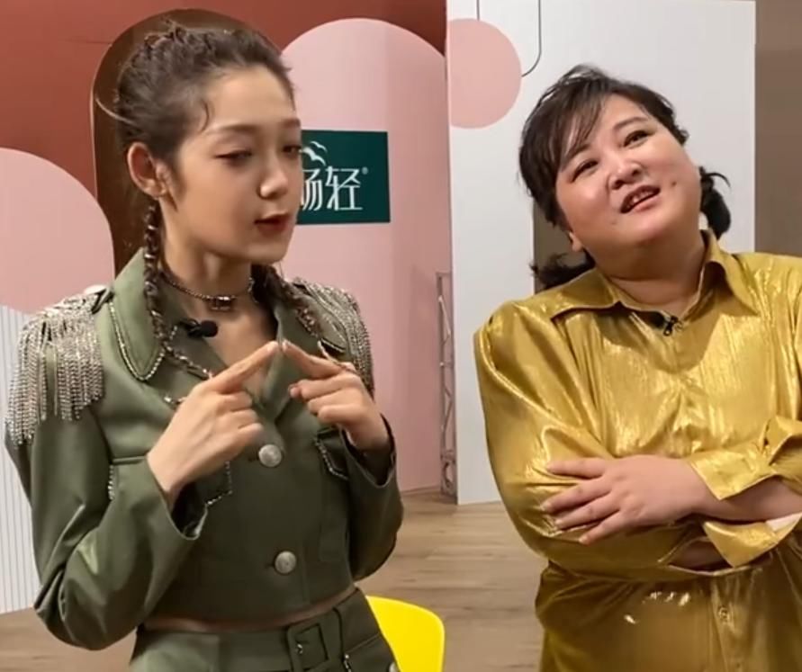  加盟|硬糖少女加盟《青春环游记2》希林被贾玲欺负，赵粤“偷学”刘敏涛