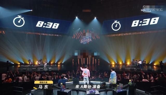  输给|乐队的夏天：太过严谨的达闻西，输给五条人并不冤枉