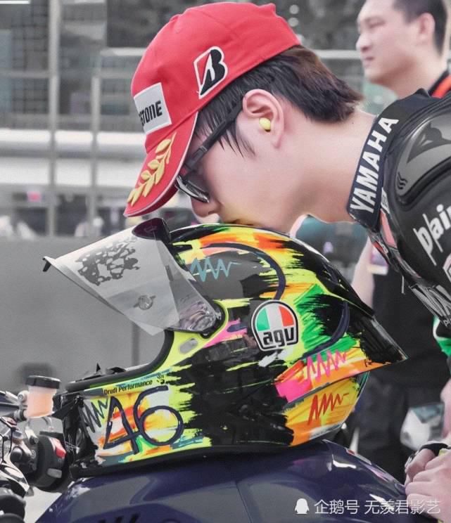  送祝福|生日前夕王一博个人宣发正式上线，众网友齐送祝福少年未来可期