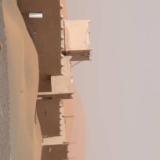  shui|陈燕：光不度，shui水成文