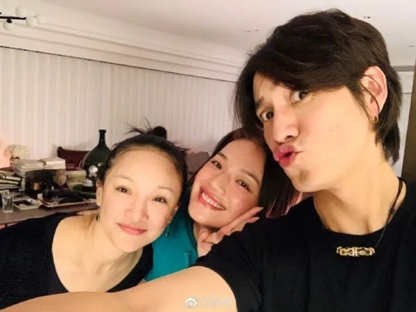 好朋友|?他受陈坤力捧,《老炮儿》《中餐厅》都有他,却因情商低捧不火