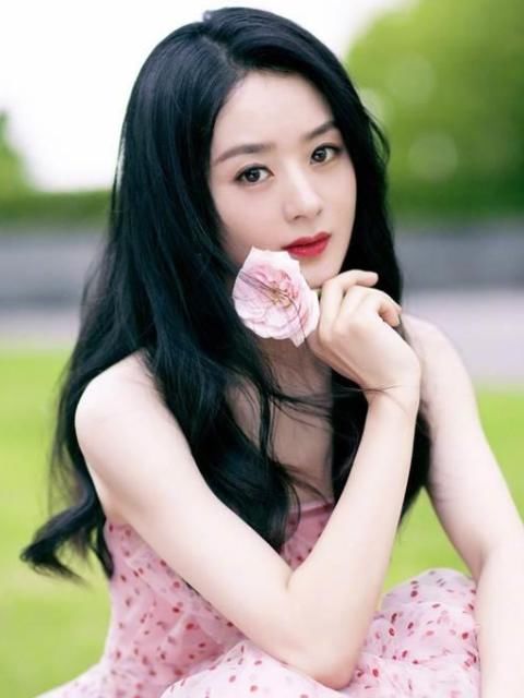  站立|中餐厅的重头戏是刷碗，为什么赵丽颖不干？真实原因让人心疼！