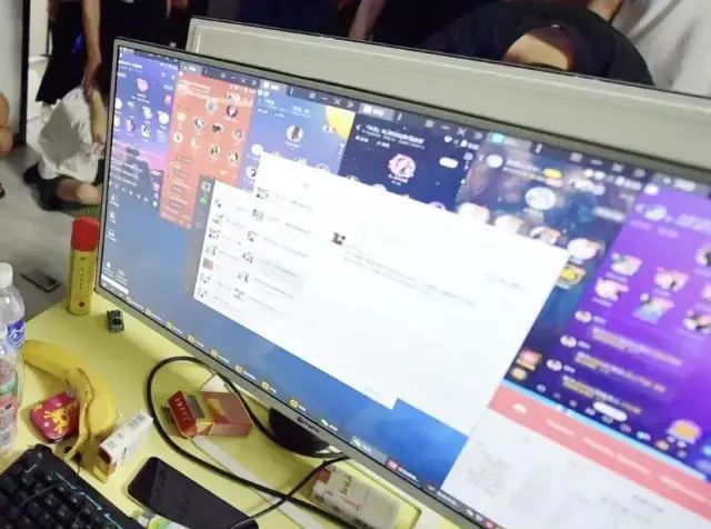 大汉|什么？我的“紫萱老婆”竟然是抠脚大汉？