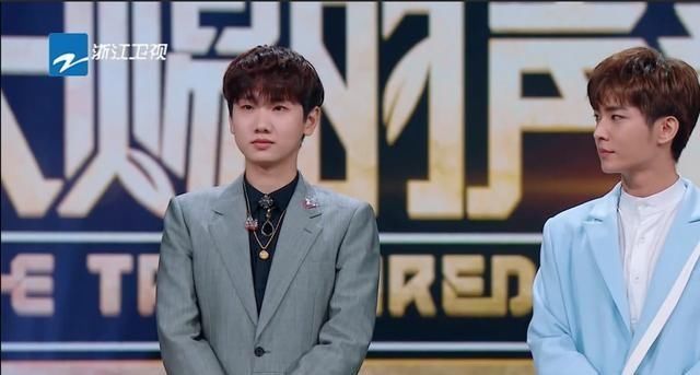  声音|《天赐的声音》明星阵容的强大评委们正在争夺舞台